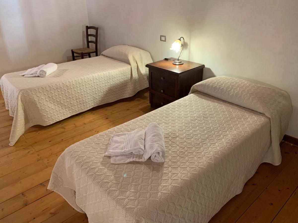 Agriturismo Terra Noas Villaurbana エクステリア 写真