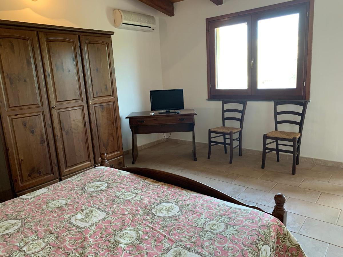 Agriturismo Terra Noas Villaurbana エクステリア 写真